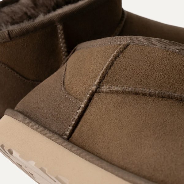 UGG | BOTINES UNISEX | CLASSIC ULTRA MINI HICKORY | MARRÓN Fashion