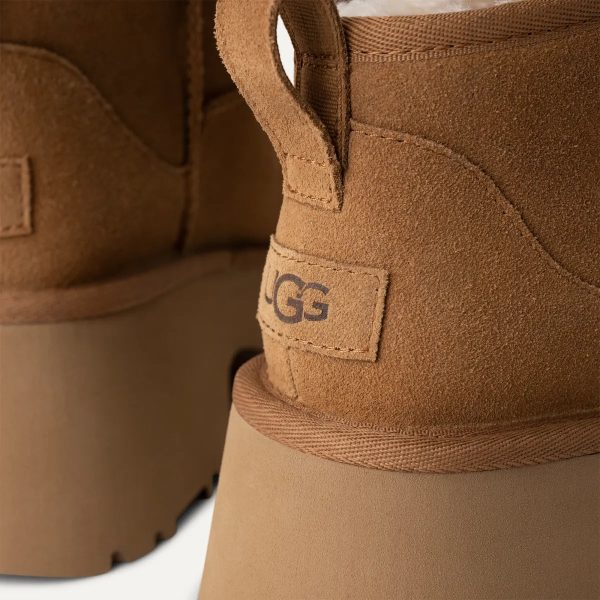 UGG | BOTINES MUJER | CLASSIC ULTRA MINI NEW HEIGHTS CHESTNUT | MARRÓN Fashion