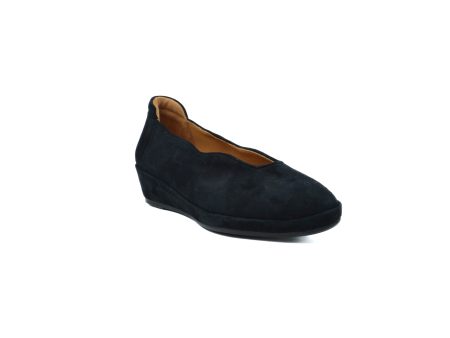 L AMOUR DES PIEDS Bellara Flat Supply